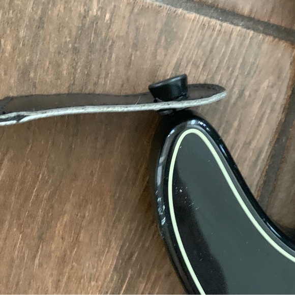 Activision Guitar Hero Guitar Wireless Controller #CE0700 No Dongle - Picture 3 of 6